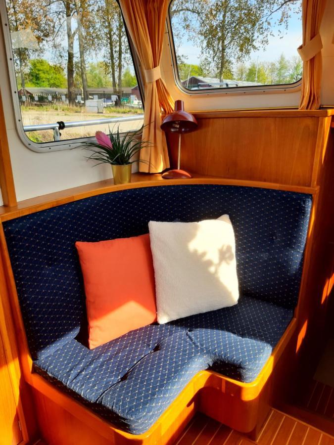 Motor Yacht Amazone Hotel Amsterdam Buitenkant foto